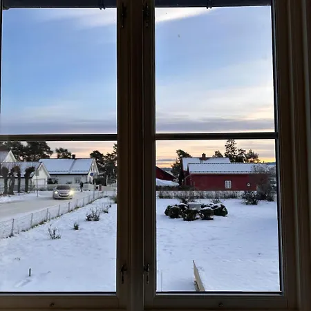 Great House Hamar, Close To Mjosa At Domkirkeodden *
