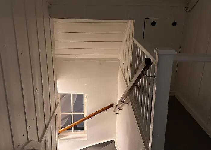 Great House Hamar, Close To Mjosa At Domkirkeodden * Hamar (Hedmark)